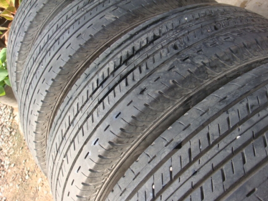 ขายยาง Bridgestone  Duravis 205 70 15 ปี 12