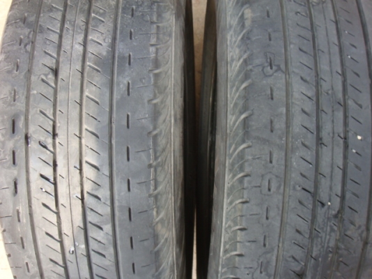 ขายยาง Bridgestone  Duravis 205 70 15 ปี 12