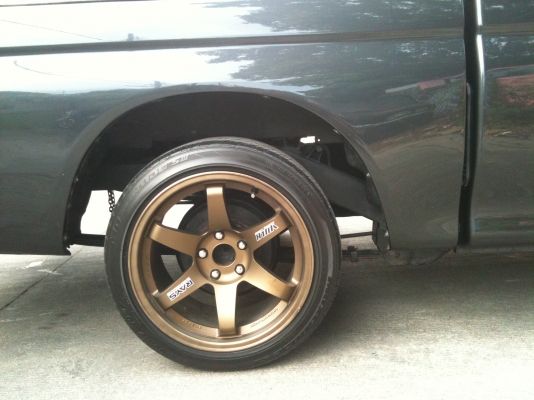 ขายสตราด้า 2.5 เทอร์โบว์ ปี05 ราคาต่อลองได้ ว่ามาเลย ขายได้ขายเลยครับ