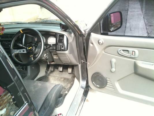 ขายสตราด้า 2.5 เทอร์โบว์ ปี05 ราคาต่อลองได้ ว่ามาเลย ขายได้ขายเลยครับ