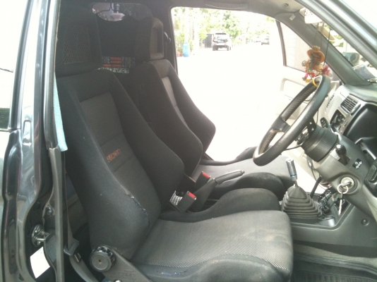 ขายสตราด้า 2.5 เทอร์โบว์ ปี05 ราคาต่อลองได้ ว่ามาเลย ขายได้ขายเลยครับ