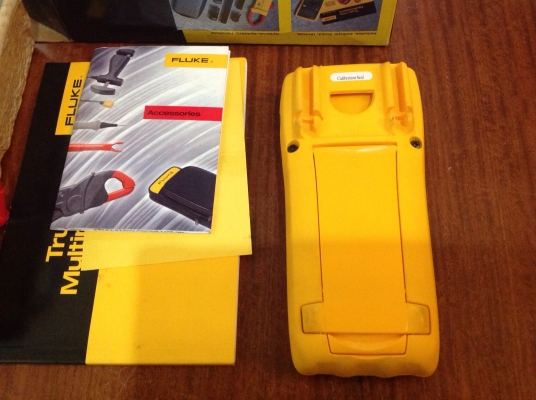 ขายมิเตอร์ FLUKE 179 ของตัวเอง เก่าเก็บซื้อมาไม่เคยใช้งาน (ลดราคาพิเศษสุด) สภาพเหมือนได้เครื่องใหม่