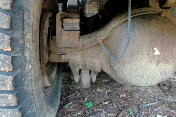 ขายด่วนรถสิบล้อหลงFN527TDชีL3923ดรั้มเครือง195แรงม้า