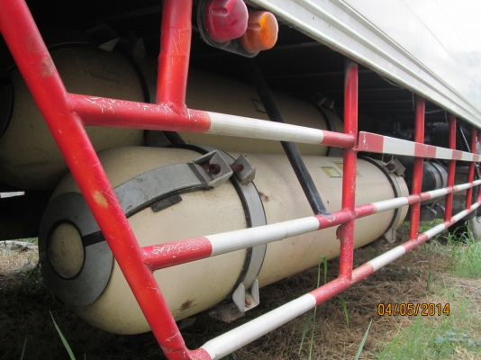 HINO-เครื่องHO7C.โบว์.ติดก๊าซNGV100\%.ถัง5ลูก.ตู้3บาน.7.20เมตร.สภาพสวยๆพร้อมใช้.ราคา550.000บ HINO-เครื่องHO7C.โบว์.ติดก๊าซNGV100\%.ถัง5ลูก.ตู้3บาน.7.20เมตร.สภาพสวยๆพร้อมใช้.ราคา550.000บ