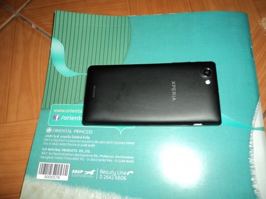 ขายโทรศัพ sony xperia ความจำเครื่อง4 จิก เครื่องรับประกันศูนย์