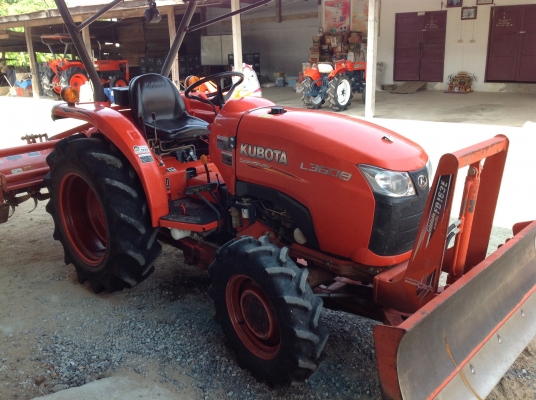 ปัญญาแทรคเตอร์มาแล้ว...จัดมาให้ คูโบต้า L3608 ใบมีดคานล่าง ผาน6X22 พร้อมโรตาลี่ตราช้าง ทำงาน1286ชม. พร้องจัดส่งทั่วไทยคับ จัดส่ง อ.เมือง จ.พิจิตร