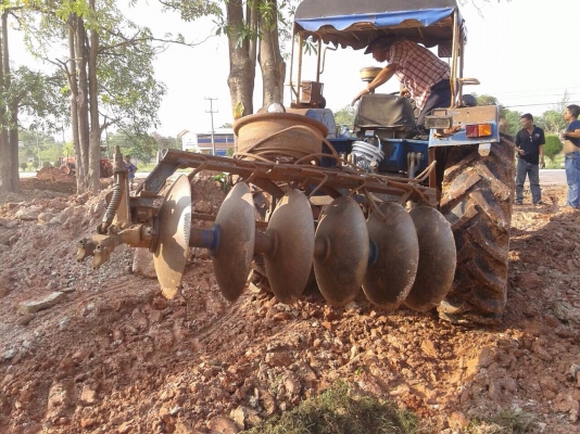 ขายรถไถ Ford 6640 - 1 เพลา ใบมีดดันหน้าพร้อมผาน 6 เอกสารอินวอยซ์ สภาพสวยพร้อมใช้งาน ขายรถไถ Ford 6640 - 1 เพลา ใบมีดดันหน้าพร้อมผาน 6 เอกสารอินวอยซ์ สภาพสวยพร้อมใช้งาน