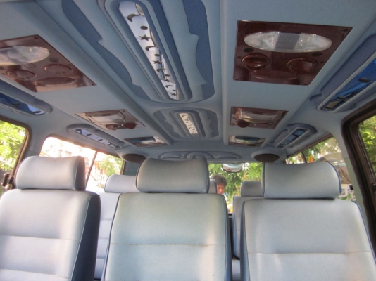 รถตู้สวย พร้อมใช้