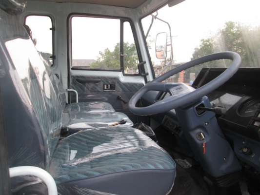 ขาย  6 ล้อติดเครน  ISUZU FTR 160 แรง เครน 4 ปอก TADANO