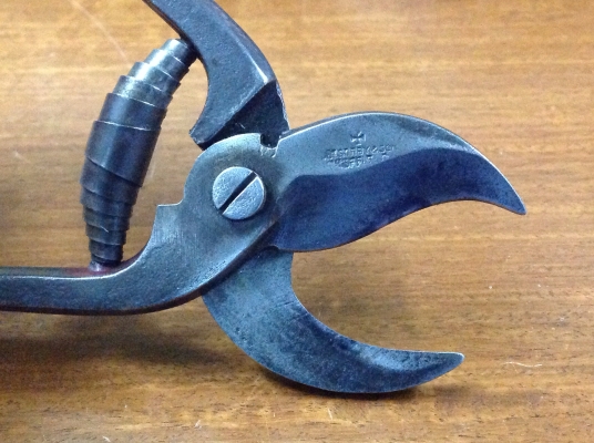 ขายคีมตัดกิ่งโบราณจาก อังกฤษ