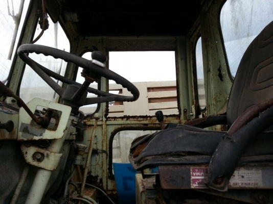 รถตัก KLD6   สนใจติดต่อ 081 - 6079515