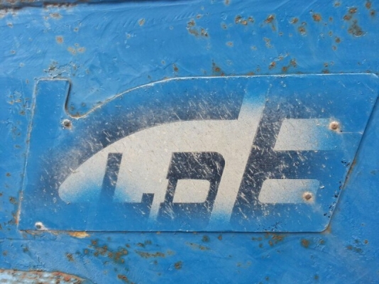 รถตัก KLD6   สนใจติดต่อ 081 - 6079515