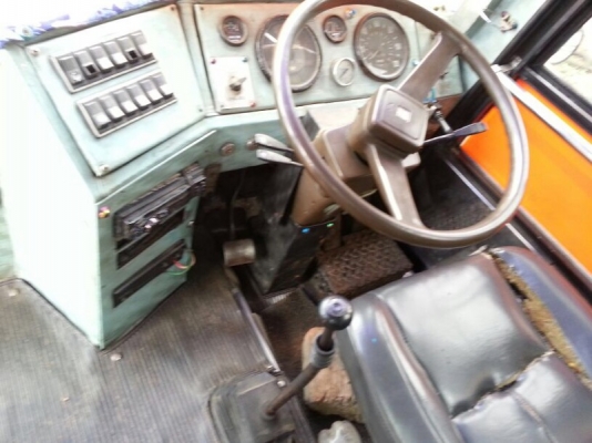 รถบัส ฮีโน่ 6 ล้อ KL545 168 แรงม้า. ปี 32 สนใจติดต่อ 081 - 6079515 รถบัส ฮีโน่ 6 ล้อ KL545 168 แรงม้า. ปี 32 สนใจติดต่อ 081 - 6079515