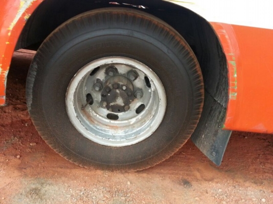 รถบัส ฮีโน่ 6 ล้อ KL545 168 แรงม้า. ปี 32 สนใจติดต่อ 081 - 6079515 รถบัส ฮีโน่ 6 ล้อ KL545 168 แรงม้า. ปี 32 สนใจติดต่อ 081 - 6079515