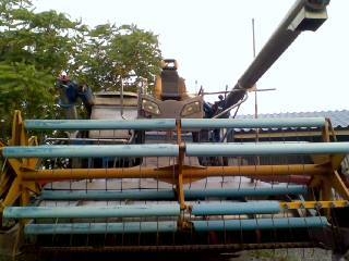 ขายรถเกี่ยววรพจน์สภาพดีพร้อมใช้งานรายละเอียดติดต่อ0870328703