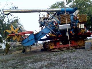 ขายรถเกี่ยววรพจน์สภาพดีพร้อมใช้งานรายละเอียดติดต่อ0870328703