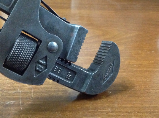 ขายประแจขันท่อ VINTAGE WALWORTH 18" ขายประแจขันท่อ VINTAGE WALWORTH 18"