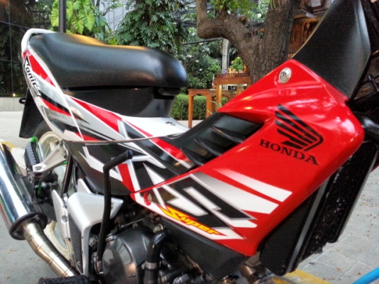 โซนิค ตัวใหม่ ( แท้ ) โฉมปี 51 รถเจ้าของ มือแรก เครื่องเดิมสนิท แน่น เงียบ เดินดี หายุไม่ผิดหวัง ☆☆ 093 - 948 - 8798 ☆☆(บอย)