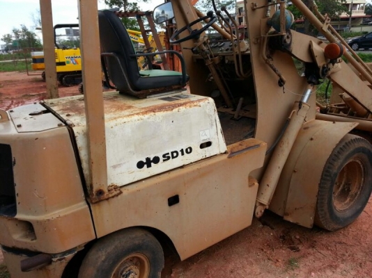 รถตัก 6 ล้อ KOMATSU SD10. สนใจติดต่อ 081 - 6079515 รถตัก 6 ล้อ KOMATSU SD10. สนใจติดต่อ 081 - 6079515