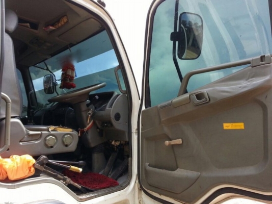 รถมิตซู 10 ล้อดั้ม 260 แรงม้า. ปี 52 ( ขายแม่ / ลูก ) สนใจติดต่อ 081 - 6079515 รถมิตซู 10 ล้อดั้ม 260 แรงม้า. ปี 52 ( ขายแม่ / ลูก ) สนใจติดต่อ 081 - 6079515