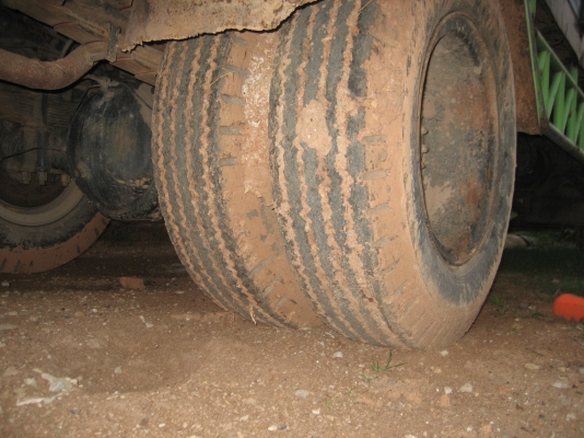 HINO KR/ EH 100 ..  150 แรง ราคา 330,000 บาท  ลด ราคาใหม่