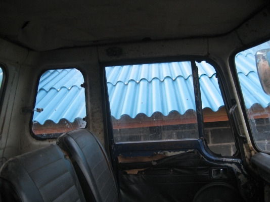 HINO KR/ EH 100 ..  150 แรง ราคา 330,000 บาท  ลด ราคาใหม่