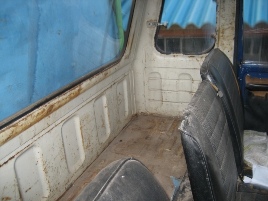 HINO KR/ EH 100 ..  150 แรง ราคา 330,000 บาท  ลด ราคาใหม่