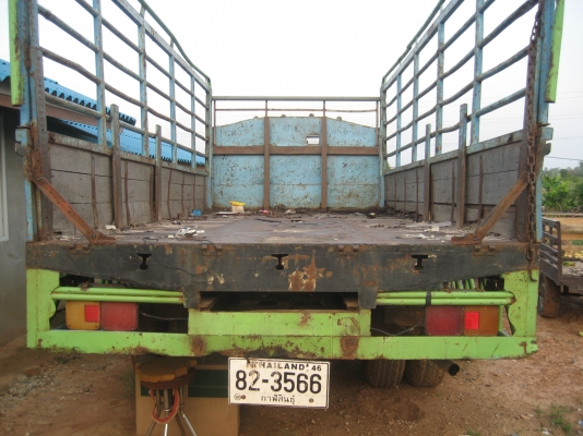 HINO KR/ EH 100 ..  150 แรง ราคา 330,000 บาท  ลด ราคาใหม่