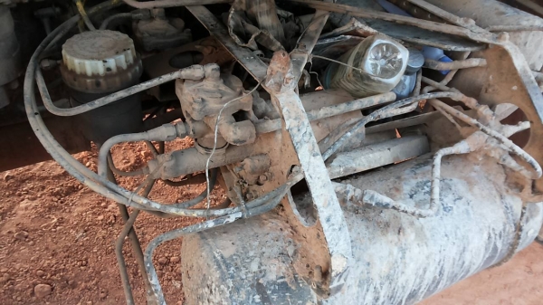 **1,050,000 บ.ต่อรอง**ขาย10ล้อ2เพลาดั้ม "หลงโบ" MITSU FN527M-TF6203 ปี40 เครื่อเดิมเกียร์เดิม เกียร์ 10สปีด เครื่องมีอ่อนนิดหน่อยช่วงล่างคัสซีสวยเดิม ไม่ปะไม่ดาม กระบะดั้มเหล็กสภาพดี ไม่ผุ เบรคใหญ่เพลาบุ๋ม หัวเก๋งดีไม่ผุ ภายในดีคอนโซลครบ พ.พาวเว