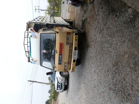 ขายรถบรรทุก 6 ล้อ fc 114 ยาว 5.5 ม. คัดซีสวย ทะเบียนเต็ม