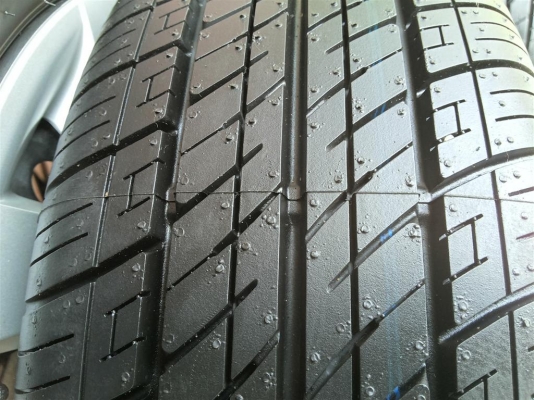 ล้อกะทะ New yaris2015 ยาริส พร้อมยาง 175 65 14 ล้อกะทะ New yaris2015 ยาริส พร้อมยาง 175 65 14