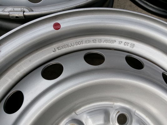 ล้อกะทะ กระบะ 6 รู ขอบ 15 ล้อกะทะ กระบะ 6 รู ขอบ 15