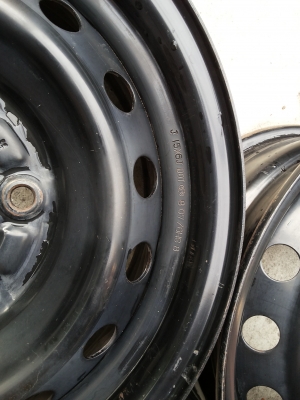 ล้อกะทะ กระบะ 6 รู ขอบ 15 ล้อกะทะ กระบะ 6 รู ขอบ 15