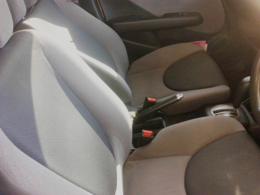 ขาย HONDA JAZZ ค่ะ