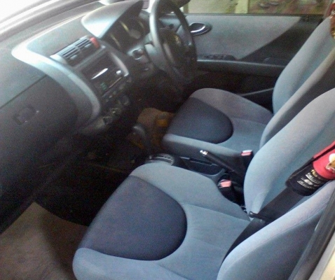 ขาย HONDA JAZZ ค่ะ