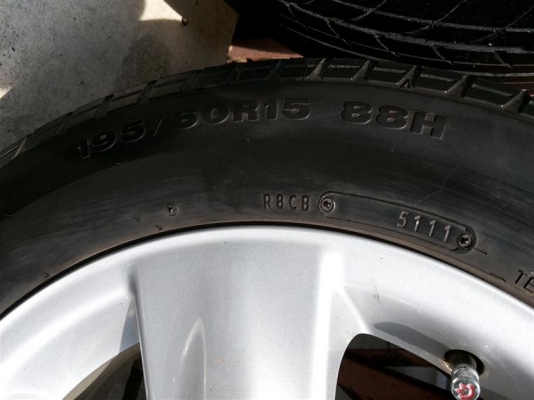 แม็กซ์ขายแล้วเหลือแต่ยาง 195 60 15