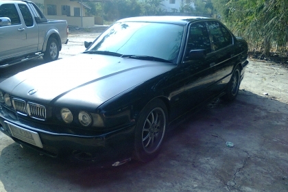 หลุดจองครับ ลูกค้าเงินไม่พอ BMW E34 เครื่อง2500 6 สูบ A/T สีดำ ปี97 พร้อมใช้ครับ