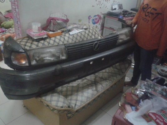 ขายชุดไฟหน้าเซ็นทราบี13ครบชุด 1800บาท