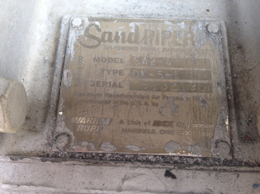 ขายปั้มไดอะเเฟรม Sandpiper made in USA พร้อมถังแรงดัน สภาพจอดนาน มี 4 ชุดครับ ขายปั้มไดอะเเฟรม Sandpiper made in USA พร้อมถังแรงดัน สภาพจอดนาน มี 4 ชุดครับ