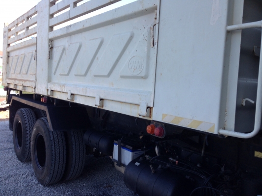 ขาย 10ล้อ สองเพลา สวยๆ 300 แรง ขาย 10ล้อ สองเพลา สวยๆ 300 แรง