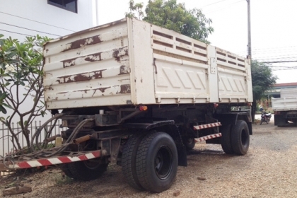 ฝากขาย ลูกพ่วง 2 เพลาดัมพ์สามมิตร