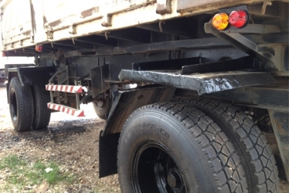 ฝากขาย ลูกพ่วง 2 เพลาดัมพ์สามมิตร