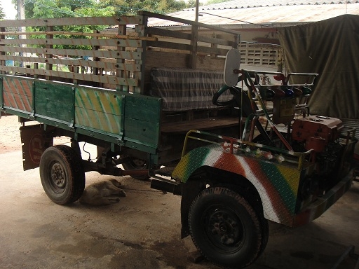 >> 60000 บ. รถอีแต๋น เครื่อง 11 แรง ปรับสภาพแล้ว พร้อมใช้งาน