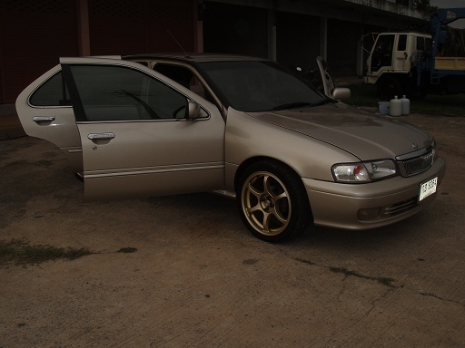 >> 89000 บ.ขาย NISSUN SUNNY ปี 99 เครื่อง SR 20 แรงๆ