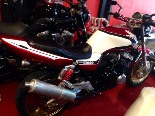 ต้ำพระราม2ขายHONDA CB400V-TEC1 ปี2000 อินวอย์สรรพสามิตครบทุกฉบับ สภาพนางฟ้าสวยๆเลยครับ