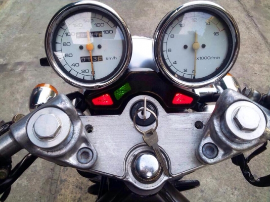 ต้ำพระราม2ขายSUZUKI BANDIT400 VCปี98เอกสารอินวอย์เครื่องเฟรมครบสภาพเก็บงานเรียบร้อย