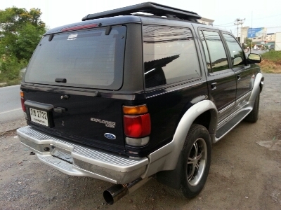 FORD99 เครื่องUZ ออโต้ แก๊สหัวฉีด ขายถูกๆตามสภาพ