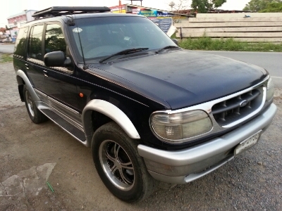 FORD99 เครื่องUZ ออโต้ แก๊สหัวฉีด ขายถูกๆตามสภาพ