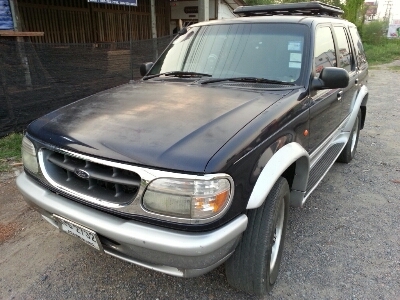 FORD99 เครื่องUZ ออโต้ แก๊สหัวฉีด ขายถูกๆตามสภาพ