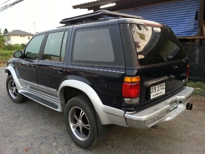 FORD99 เครื่องUZ ออโต้ แก๊สหัวฉีด ขายถูกๆตามสภาพ